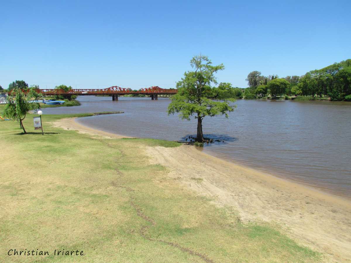 Image: Playa del Puente - Gualeguaychú
