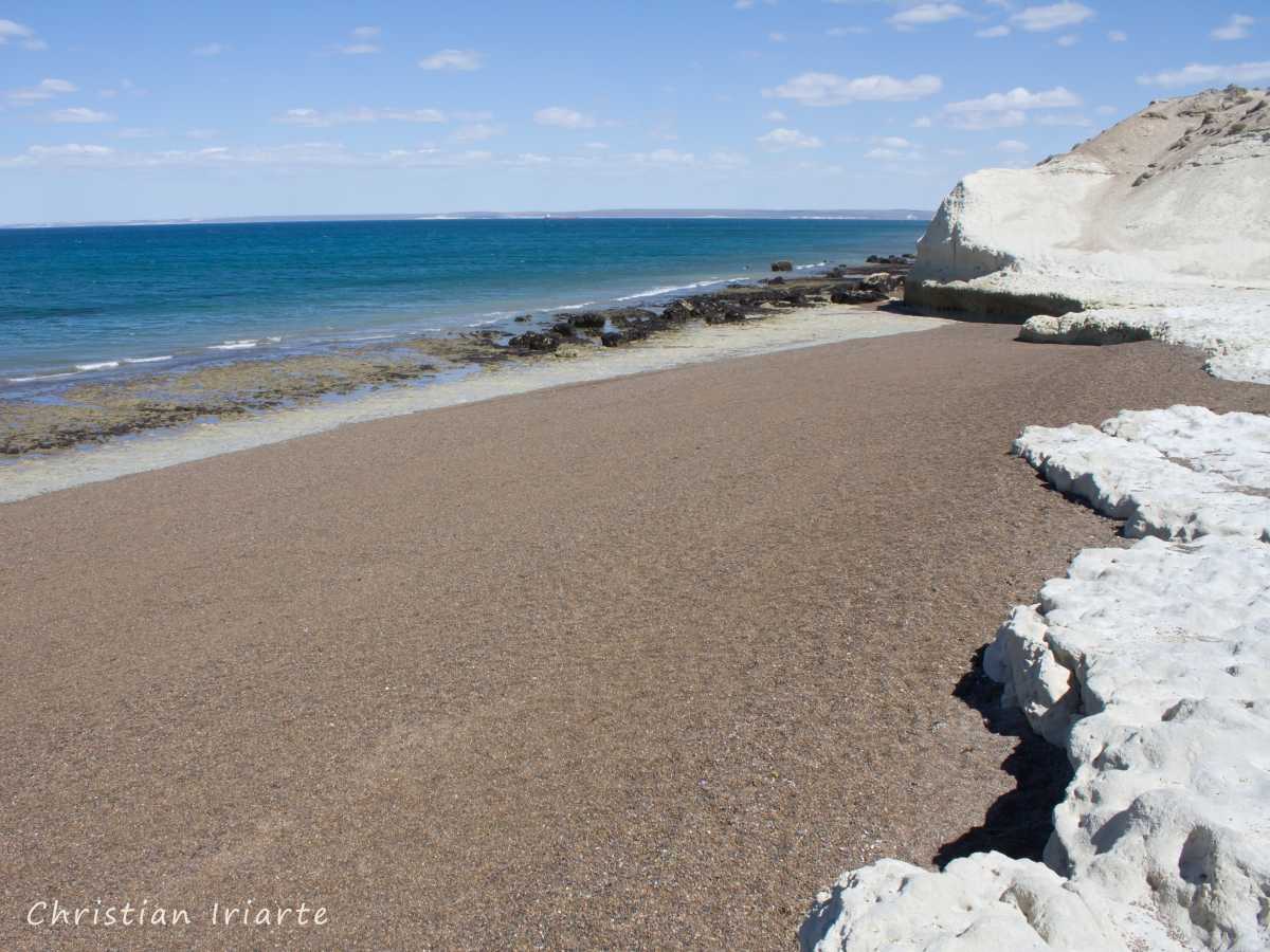 Image: Manara Beach - El Doradillo