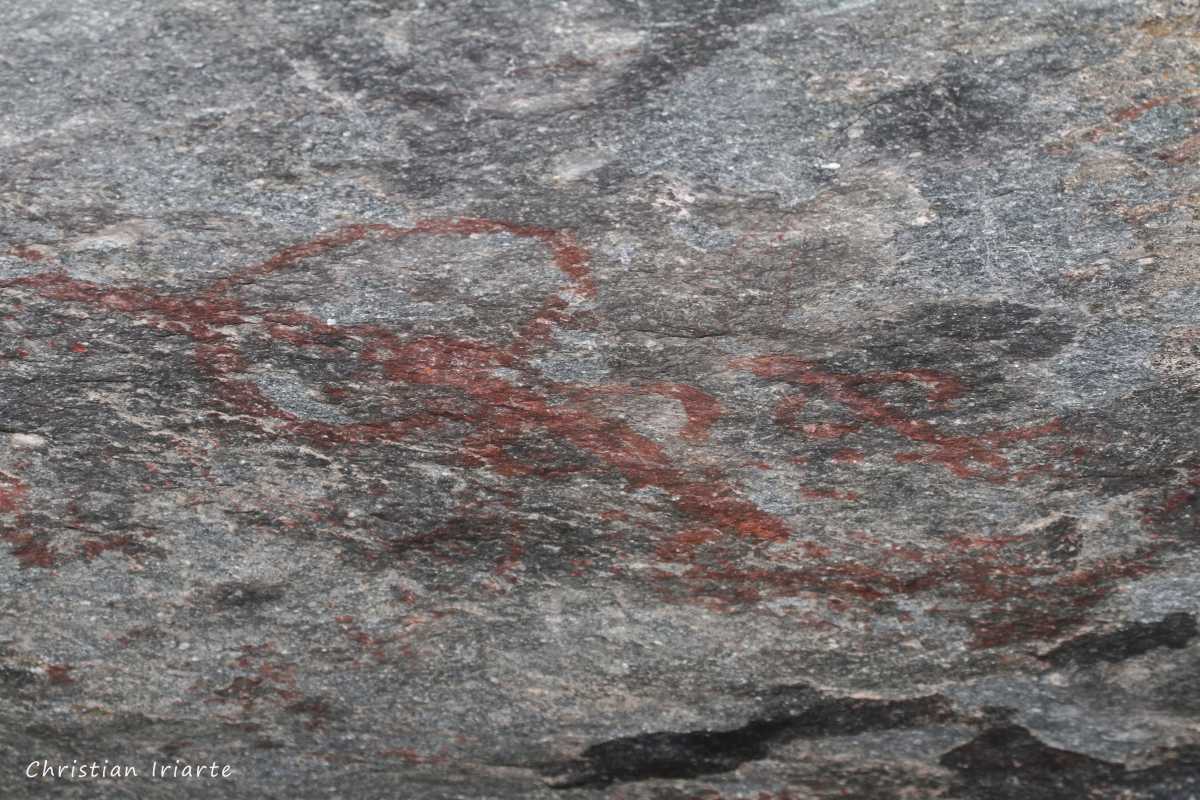 Pinturas rupestres - Lago Roca